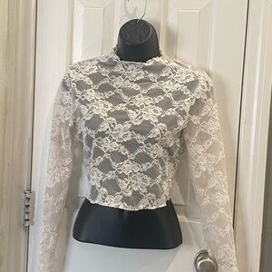Elegant Lace Long Sleeve Top size M